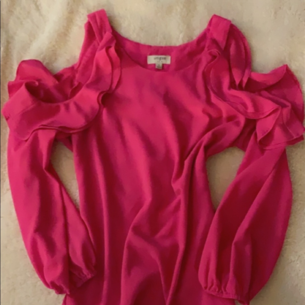 Women’s blouse pink